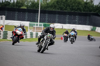 Vintage-motorcycle-club;eventdigitalimages;mallory-park;mallory-park-trackday-photographs;no-limits-trackdays;peter-wileman-photography;trackday-digital-images;trackday-photos;vmcc-festival-1000-bikes-photographs